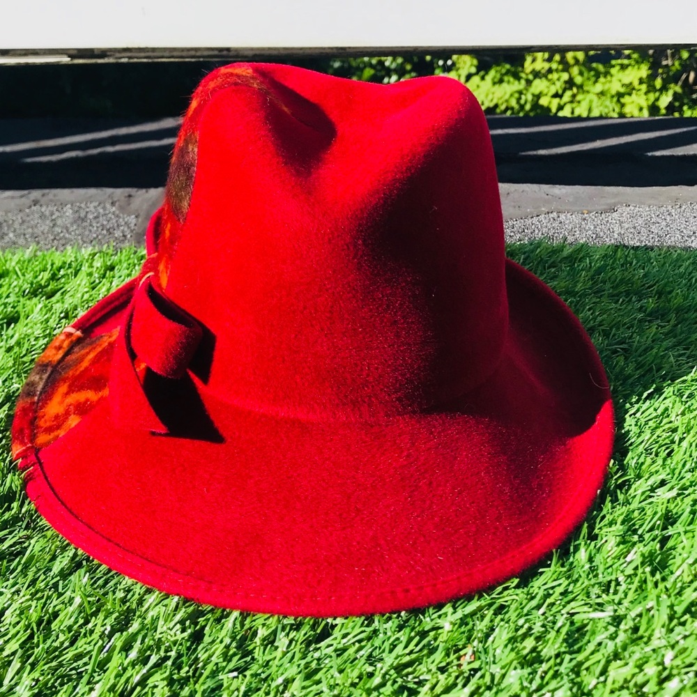 Anna Rizzo Hats - Picture 4 of 8